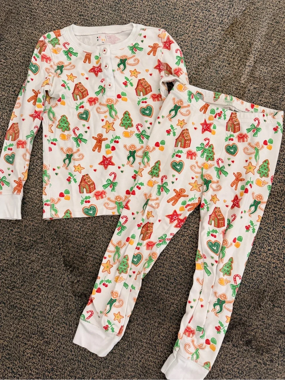 Roller Rabbit Kids Holiday Gingerbread Pajama Set - White with Red, Green & Gold